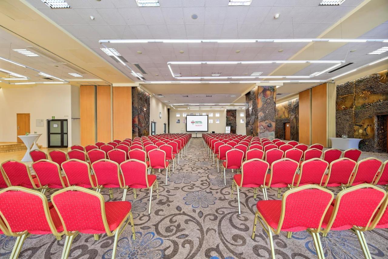 Viešbutis Gromada Centrum 3*