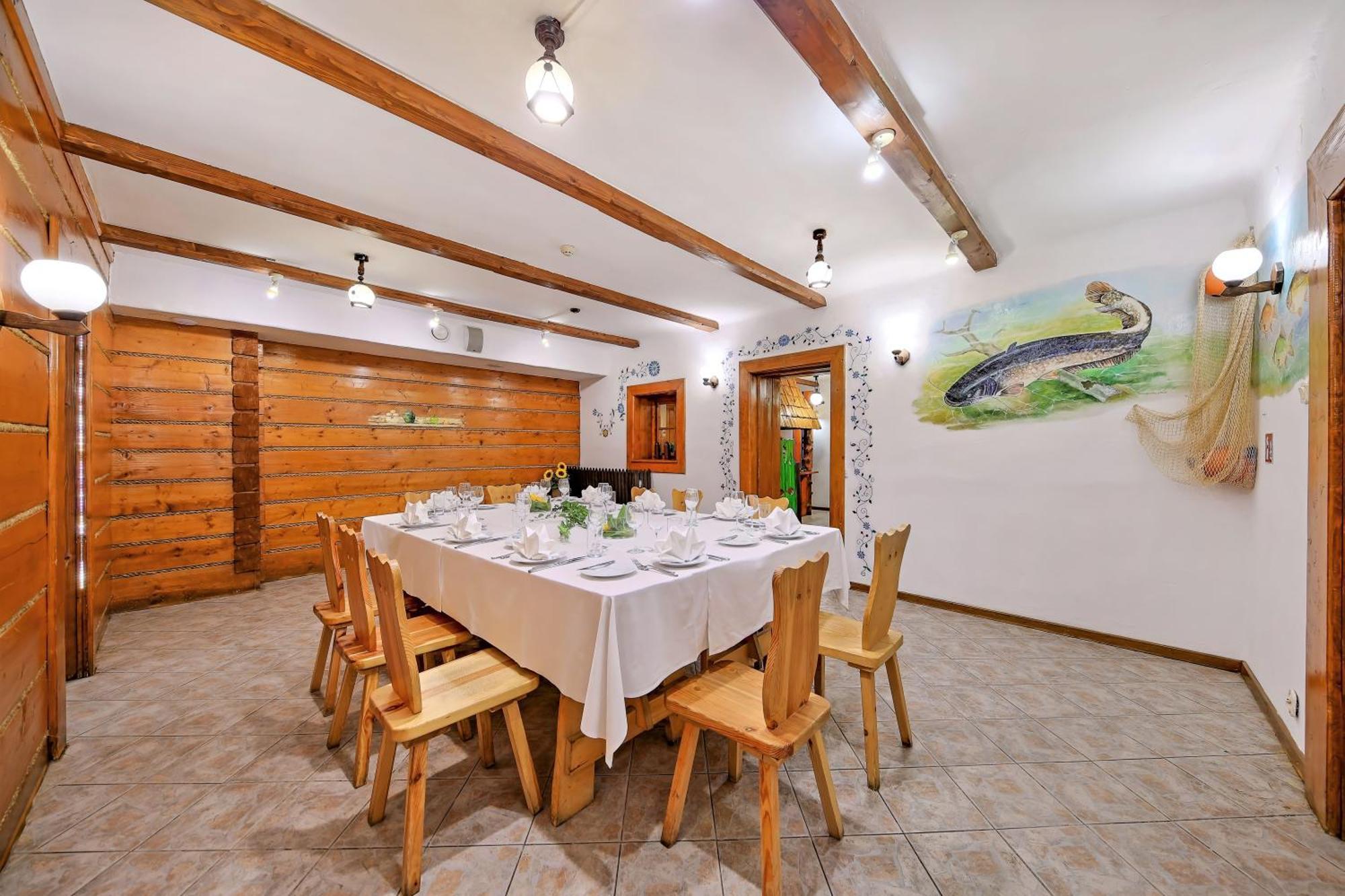 Viešbutis Gromada Centrum 3*